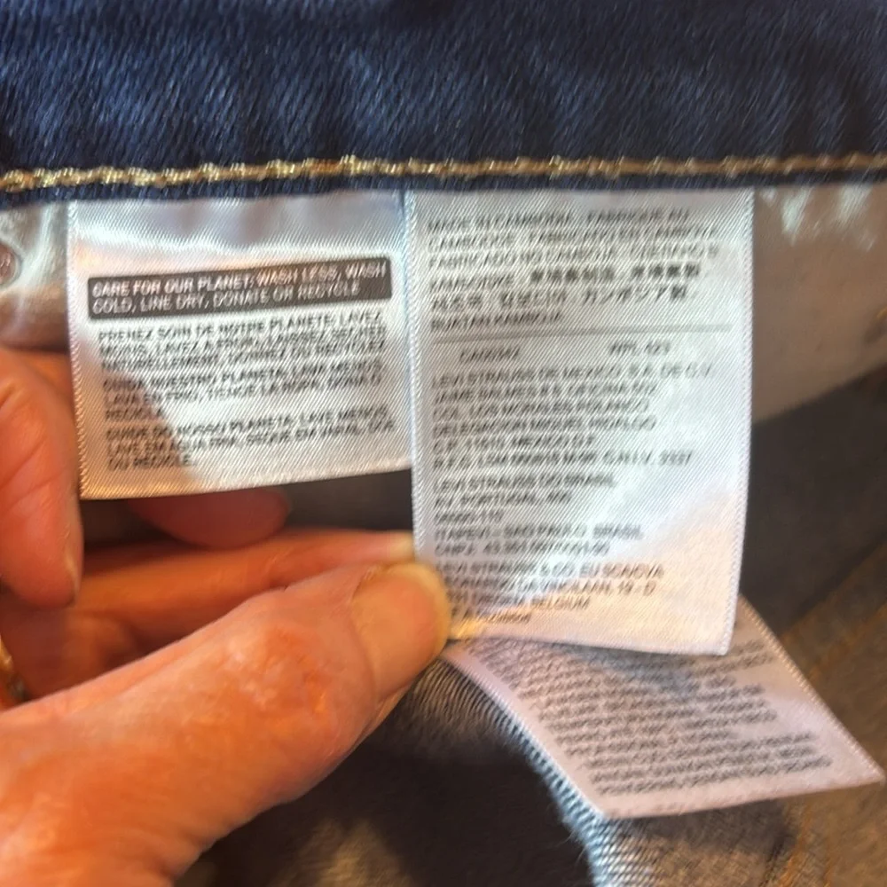 Levi’s 559 Relaxed Straight Fit Jeans Size 42x32